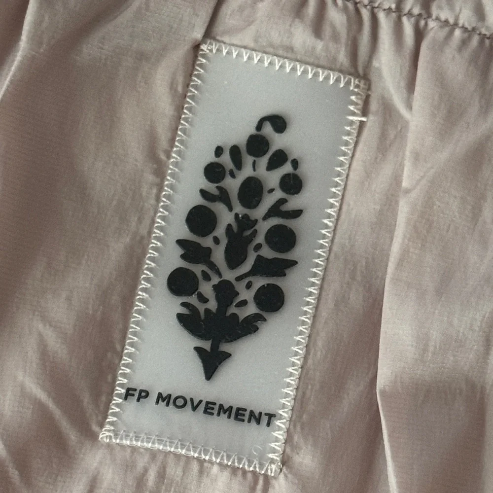 Free‎ People Movement Like a Dream Reversible Puffer in Mauve Winter Jacket Sz M